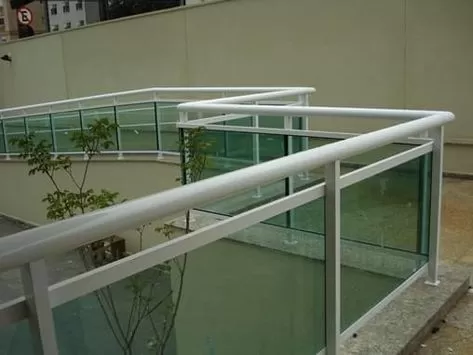 Guarda-corpo de vidro Curitiba